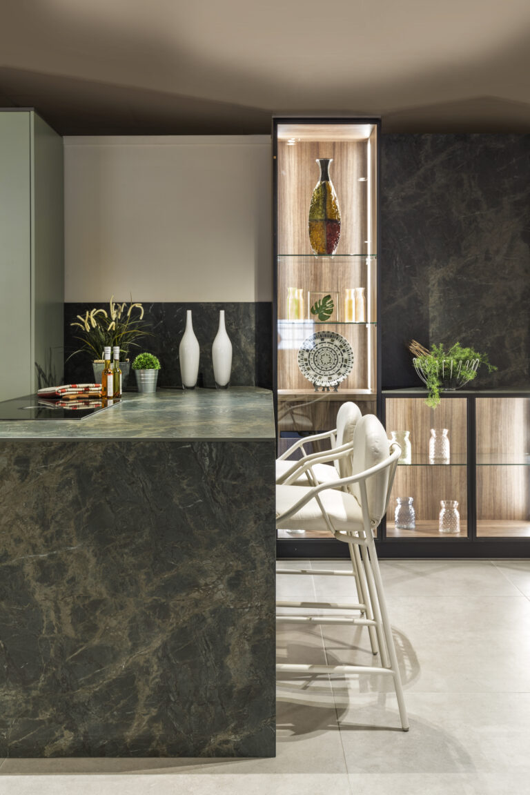 THESIZE SURFACES - NEOLITH  Almassora - Castellón - Spain