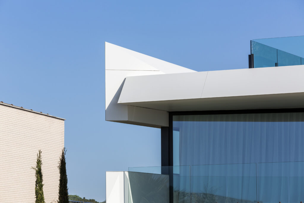 VIVIENA UNIFAMILIAR PALAMOS GIRONA LA FOSCA FACHADA ARCTIC STRONGFIX