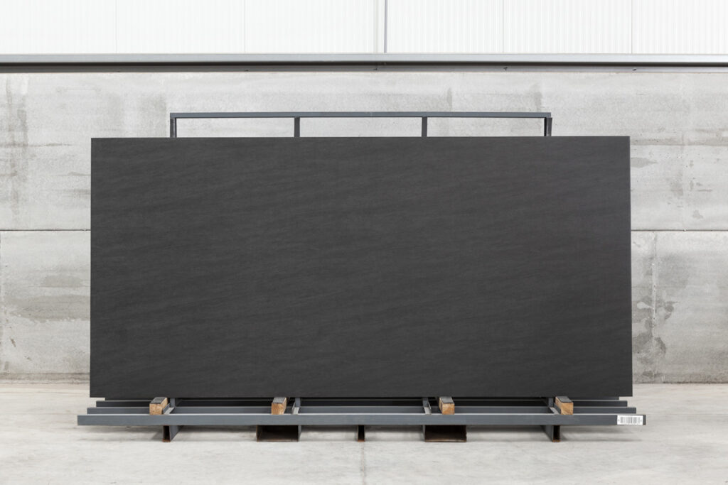 THESIZE SURFACES - NEOLITH  Almassora - Castellón - Spain