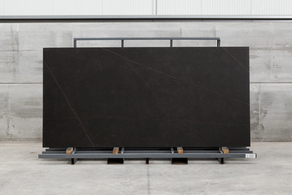 THESIZE SURFACES - NEOLITH  Almassora - Castellón - Spain