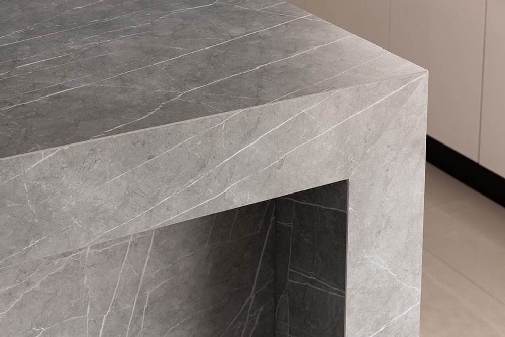 Zaha_Stone_PC4ZASK121_A11