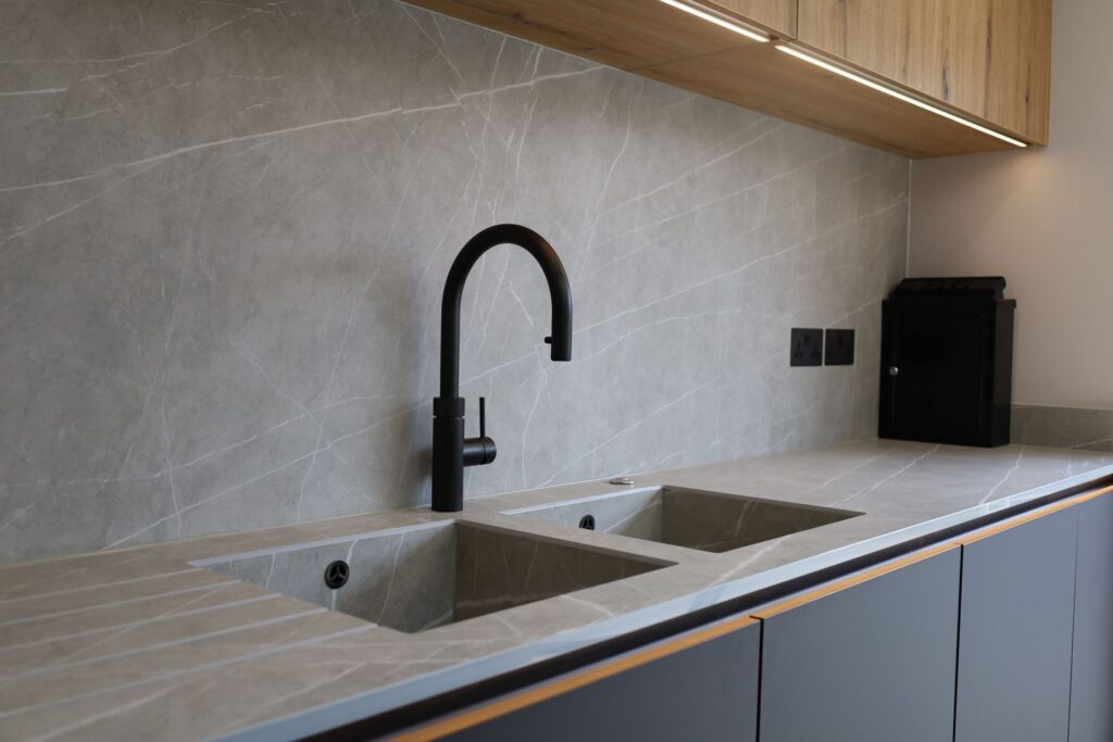 Zaha_Stone_PC4ZASK121_A22-1024x683
